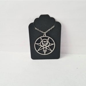 Colar com pingente de sigilo da marca da besta de Alistair Crowley em aço inoxidável, comprimento escolhido, esotérico