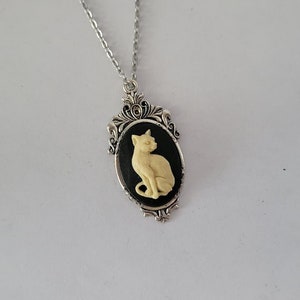 Vintage Victorian Style Cat Cameo Necklace Ivory Color on Black