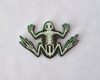 Woodcut Frog Skeleton Magnet