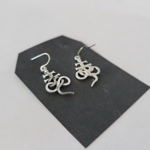 Leviathan cross earrings Outlet