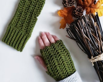 Lexi Wrist Warmer Crochet Pattern - Crochet Wrist Warmer Pattern - PDF Download