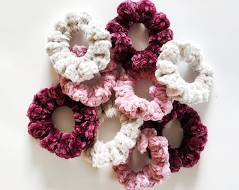 Tanner Velvet Scrunchie Crochet Pattern - Digital Download - Crochet Pattern - PDF Download