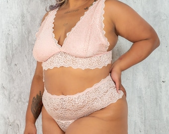 FATOU: Bralette Set/Plus Bra Set/ Plus Size Lingerie/See Through Lingerie/Curvy Fashion/Plus size clothing/Plus size underwear/Sexy Lingerie