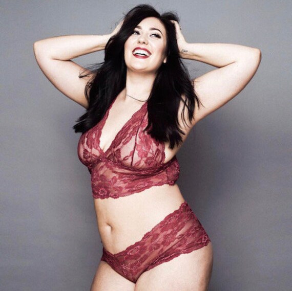 plus size lingerie fashion