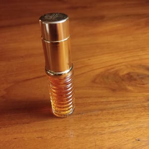 Joy by Jean Patou Vintage Pure Parfum Spray 7.5 ml