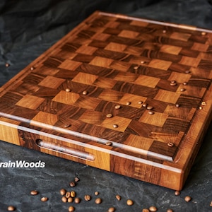 Personalized Double-sided Walnut Cutting Board, Reversible Butcher Block End Grain Cutting Boards image 4