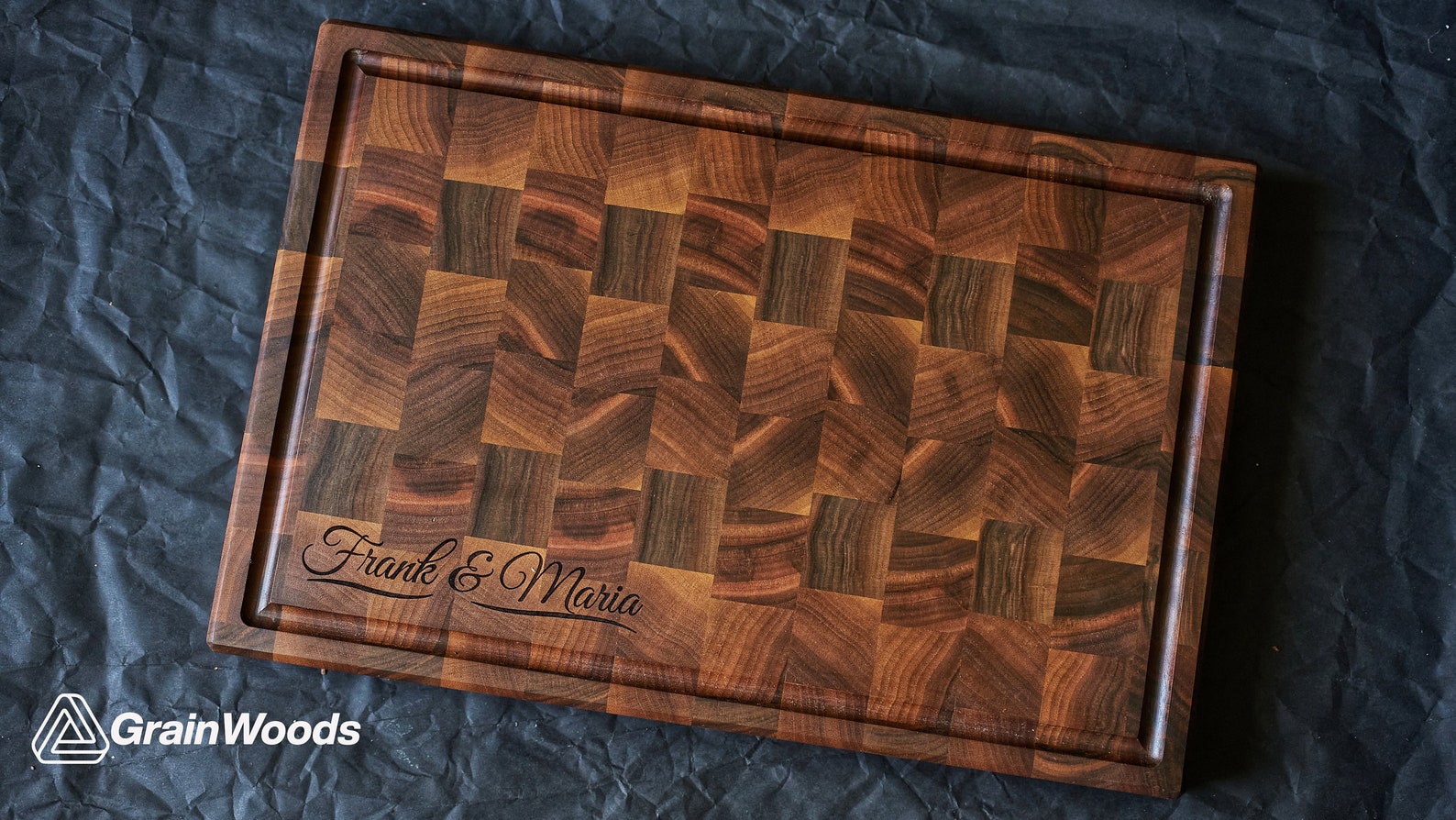 Personalized Double-sided Walnut Cutting Board, Reversible Butcher Block End Grain Cutting Boards with Juice Groove - 20x14x2 inches, Juice Groove + Feet