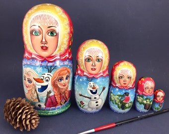 Muñecas anidadas - Matryoshka de madera pintada a mano 7.3 "18.5 cm 5 piezas Frozen Fairytale, regalo de Navidad, decoración y exhibición de la habitación de los niños