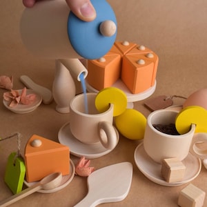 Wooden Toy Tea Set and Cake Food Toys for Playing Montessori Preschool Dishes Kitchen Accessories Best Birthday Gift for Toddlers Girl Boy