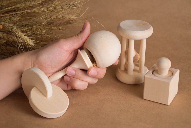 Ensemble de jouets cadeaux pour bébé Montessori en bois, disques de verrouillage, hochet Montessori en bois, jouet à cylindre à billes roulantes, bloc-cylindre à poignée palmaire image 2