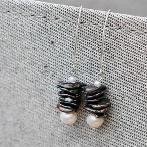 Pearls Earring