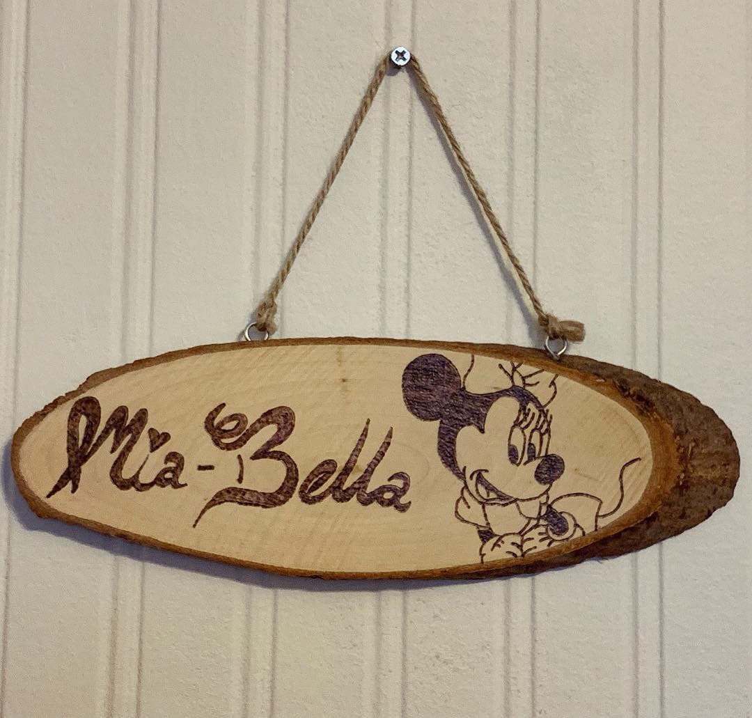 Pyrography Door / Wall Plaque personalised - Etsy
