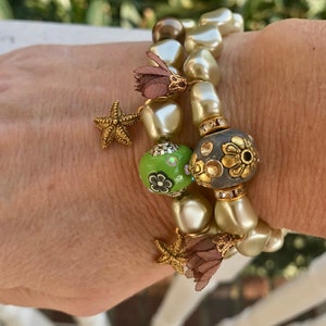 Olive green pearl bracelet