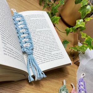 Peachy Pink Silk Bookmark Tassels, DIY Bookmark, Craft Supplies, Bag  Charms, Bookmark Tassels, Silk Tassel, Colourful Tassels, Personalised 