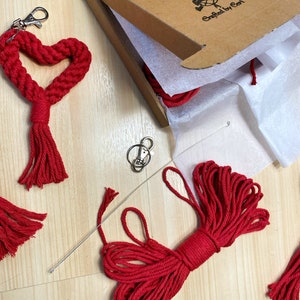 Macrame Heart PDF Pattern Easy Valentines keychain tutorial image 5