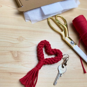 Macrame Heart PDF Pattern Easy Valentines keychain tutorial image 9