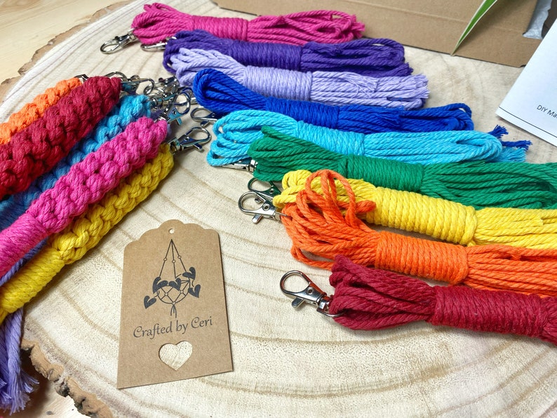 Big Macrame DIY Kit 27 keychains and 3 different patterns image 8