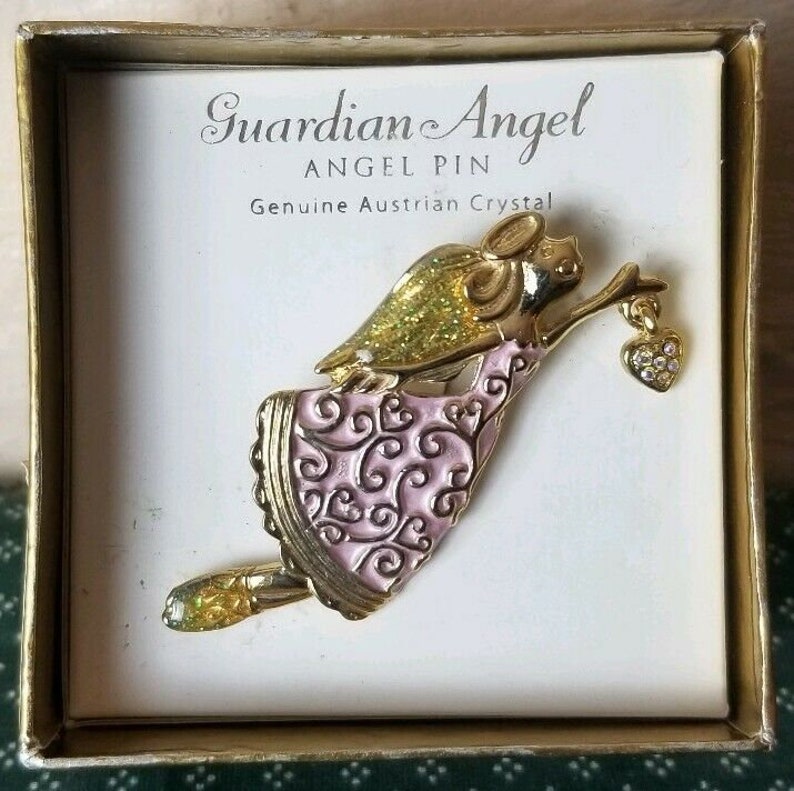Nana Daughter Gift Christmas Angel Gift Gift For Her Girl Guardian Angel Carrying Heart Pin Brooch Genuine Austrian Crystal Mom Gift