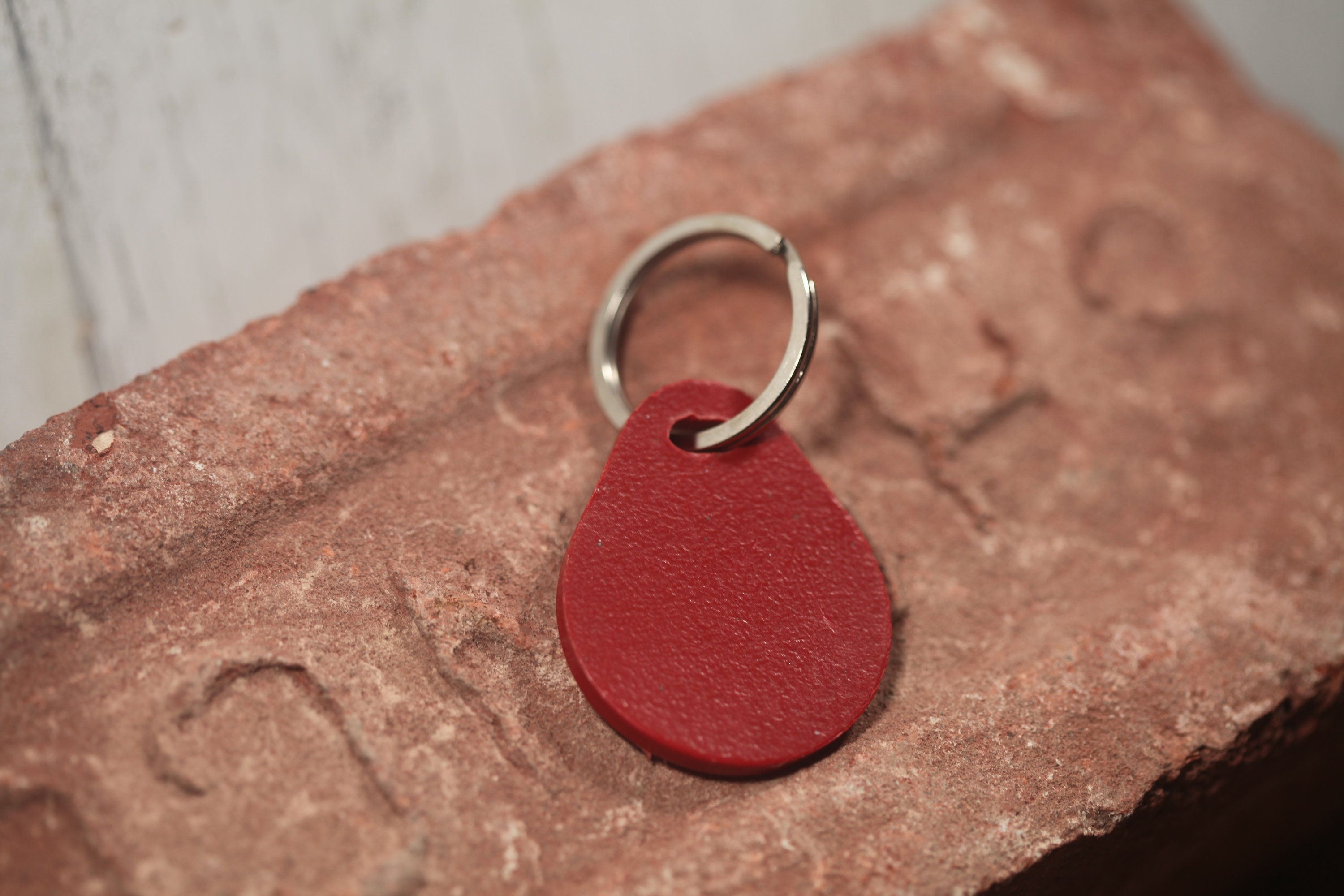 Duvall Leatherwork Small Leather Key Fob Red