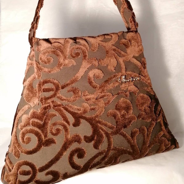 Bolso de terciopelo damasco marrón, hecho a mano en suave tejido de decoración, made in Italy.