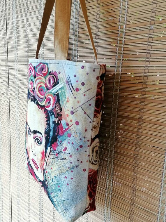 Frida Kahlo Licensed Flower Collection Handbag (Beige/Black): Handbags:  Amazon.com