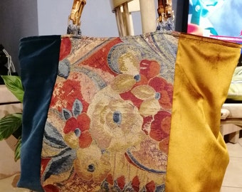 Borsa grande in velluto con manici in bambù, Borsa patchwork in tessuti d'arredo, borsa shopper grande realizzata a mano in Italia.