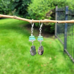 Véritable verre de mer violet, menthe et aqua stack, ormeaux et boucles d'oreilles en argent sterling/boucles d'oreilles stack de verres de mer/bijoux en verre de mer ormeaux
