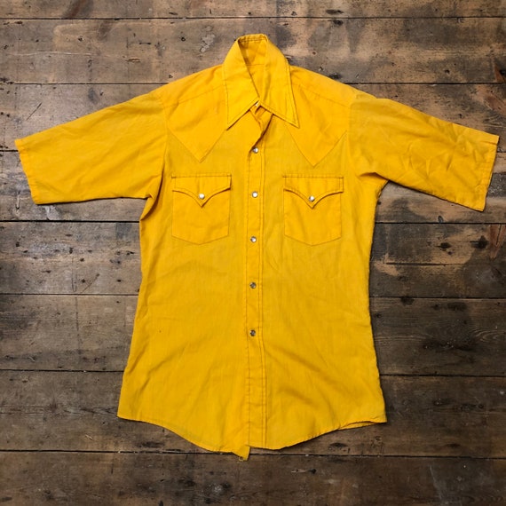 Vintage 1970s 1980s Yellow Dagger Collars Shirt