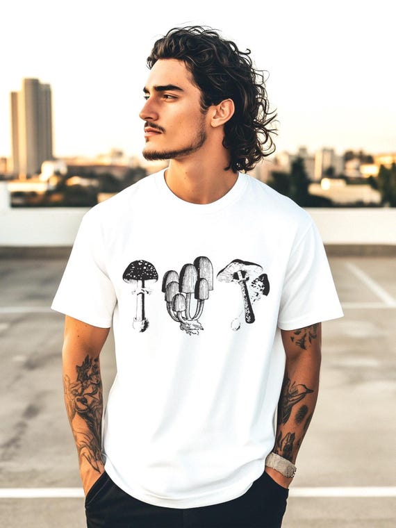 Mushrooms Unisex T-shirt - Outdoor Sport Fashion - Regular Fit Design - Casual Everyday Wear Graphic Tee