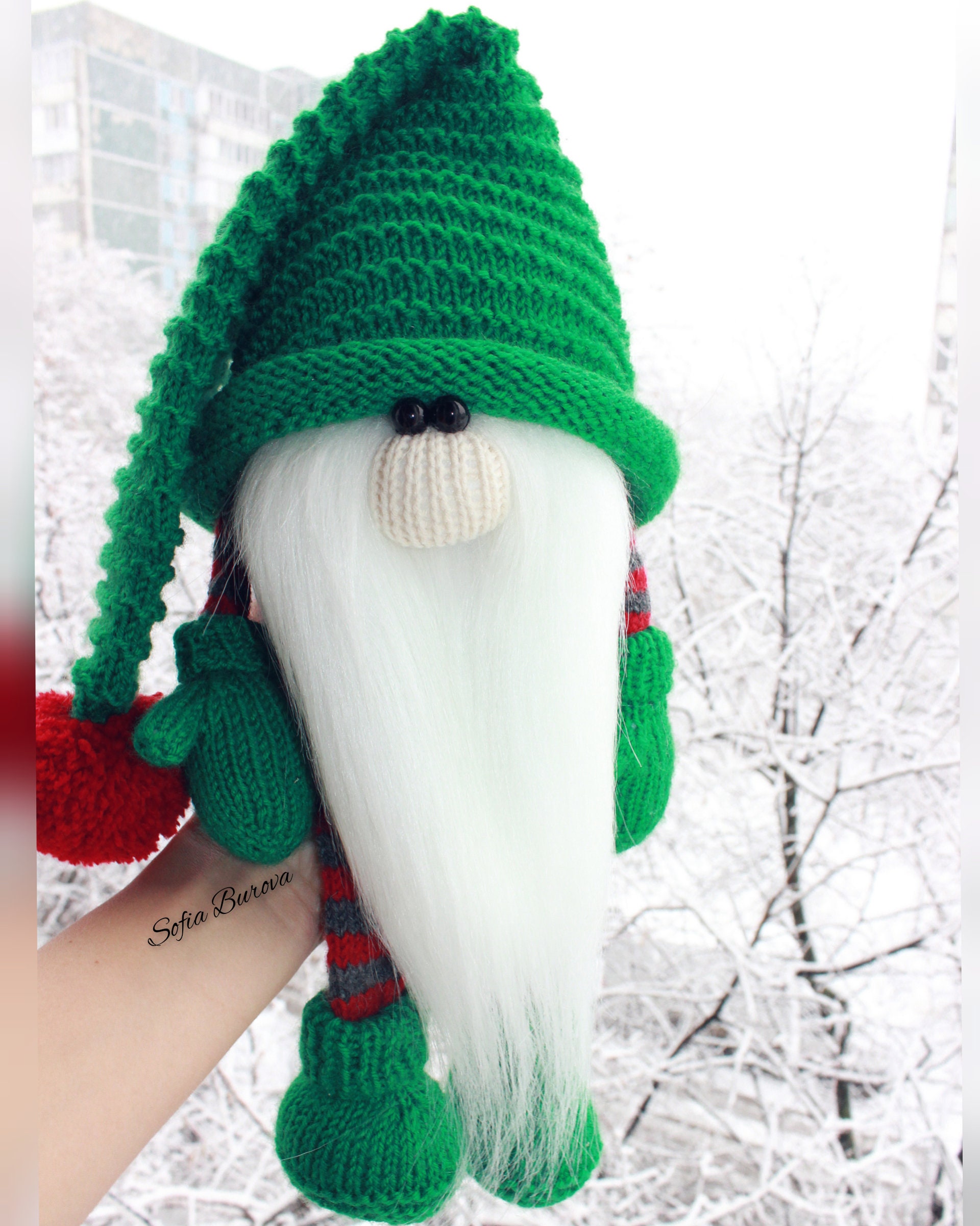 Knitted gnome pattern. Valentine's Day gnome pattern. knit Etsy