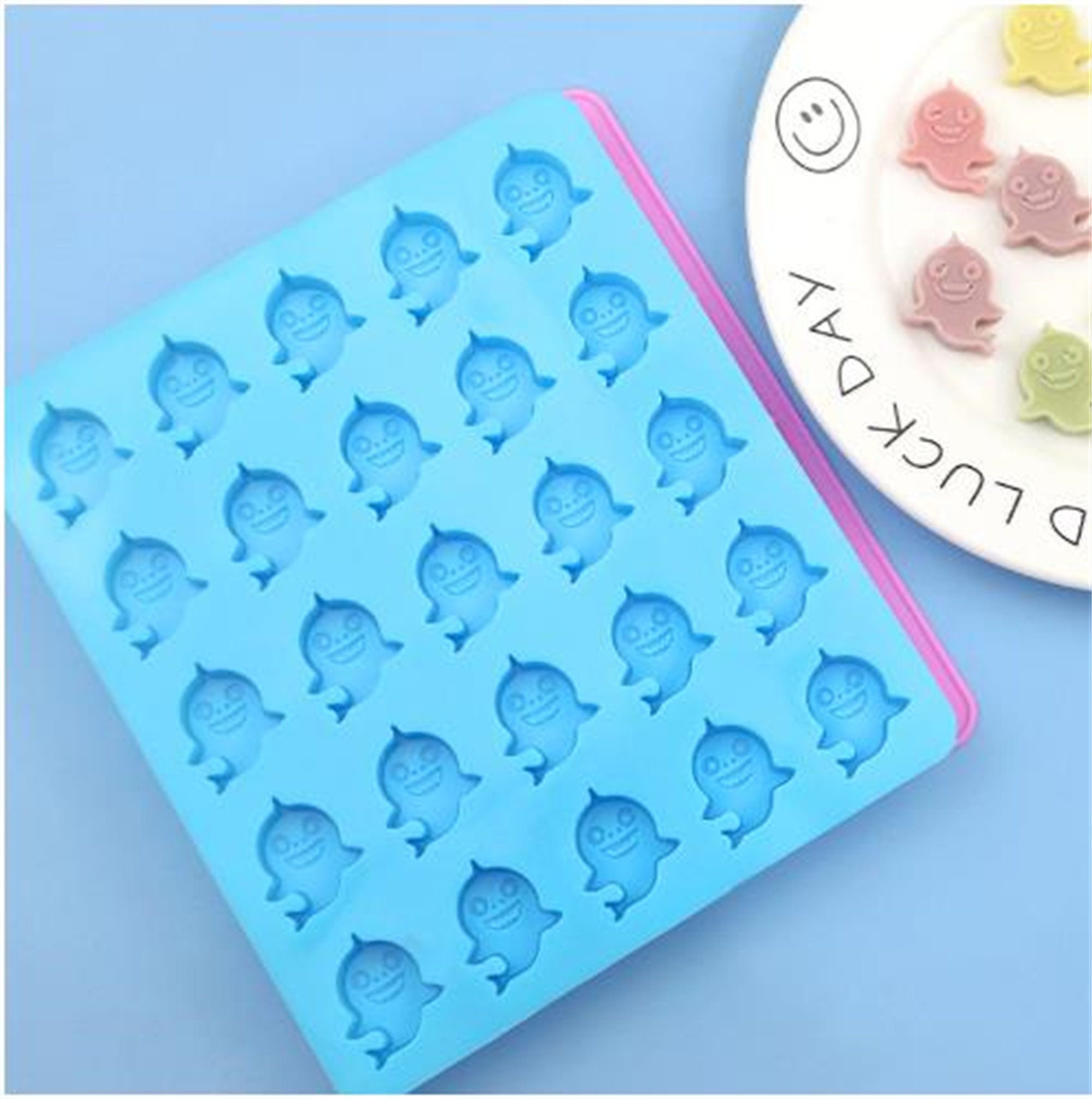 SDJMa Funny Ice Cube Tray, Silicone Diy Mould Shark Fin Chocolate Jello  Mould Mold Tool, 4 Cavities