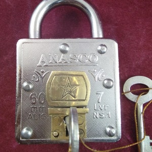 Indian Tricky Strong Durable Padlock Magic Secret Lock With Hidden key hole Heavy Iron Padlock Security Padlock 3 Keys Padlock i42-72 image 2