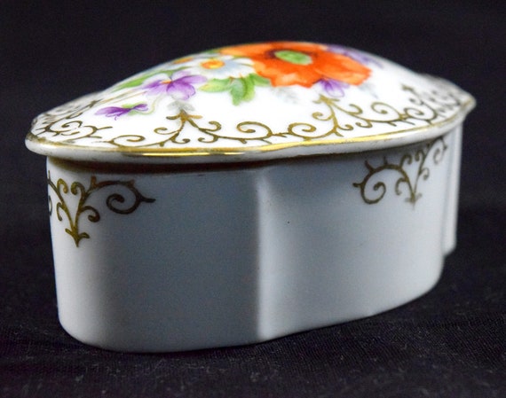 Beautiful  Antique Porclain Box - Old Decorative … - image 7