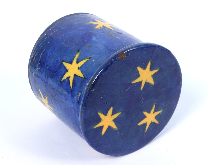 i21-2 Beautiful Ceramic Box Handmade Old Vintage Decorative Blue Painted Ceramic Trinket  Jewelry Box
