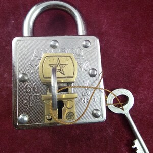 Indian Tricky Strong Durable Padlock Magic Secret Lock With Hidden key hole Heavy Iron Padlock Security Padlock 3 Keys Padlock i42-72 image 7