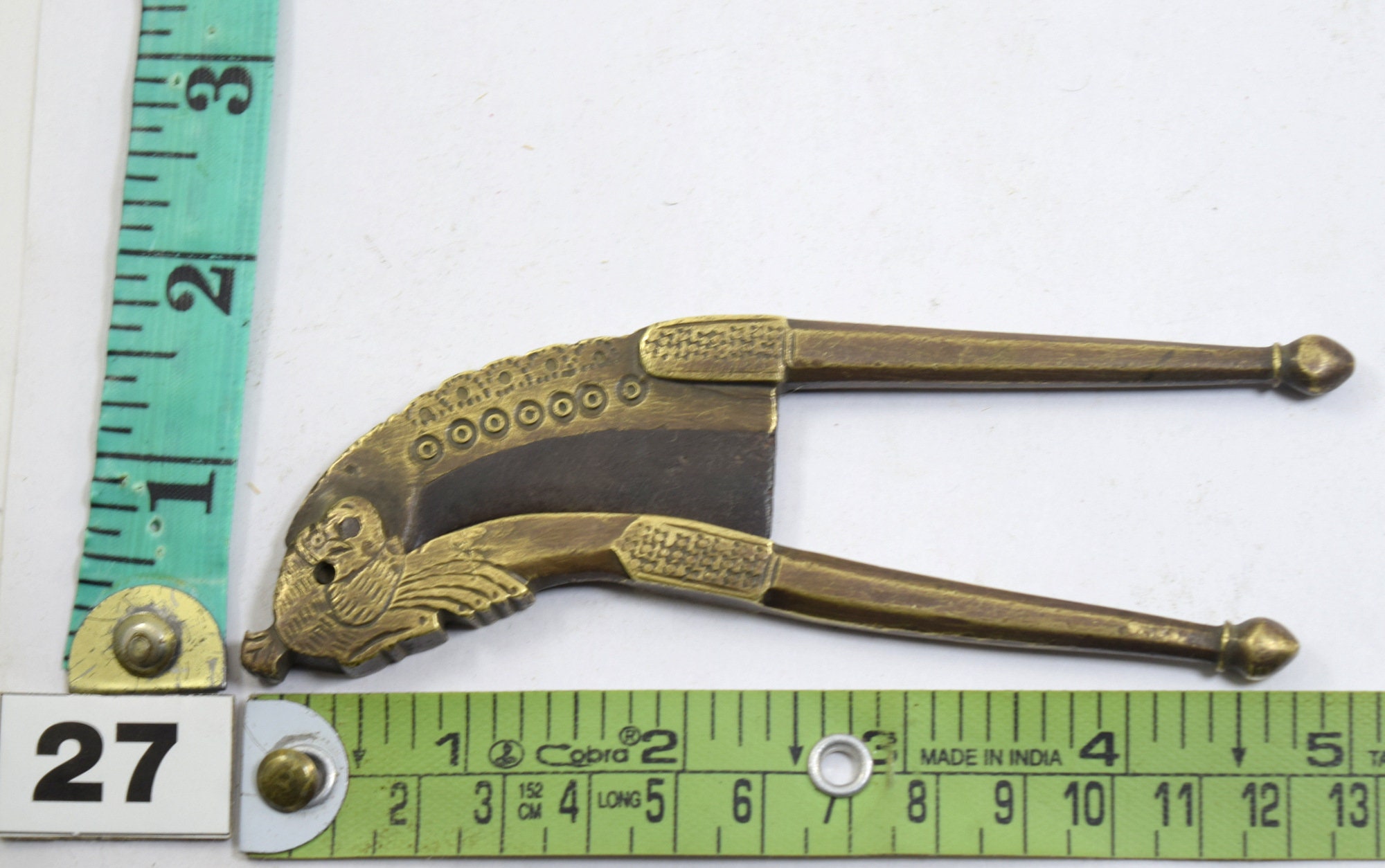 Vintage Indian Collectible Brass Betel Nut Cutter Old Designed Tool  Decorative Indian Brass Areca Nut Cutter Wedding Gift. I12-149 