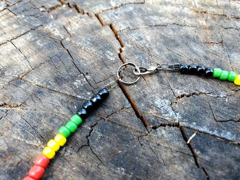Handmade Bob Marley Reggae Style Peace Sign Necklace Rasta BeadsHippie PsychedelicBlack VariantPeace Sign PendantTrippy HippieBohemian