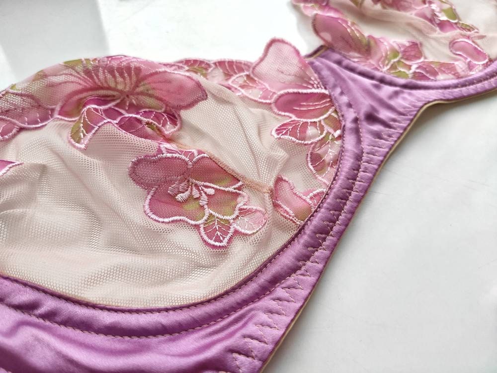 Pink Silk Floral Lingerie, Custom Bra, Brazilian Panties, Embroidered  Lingerie 