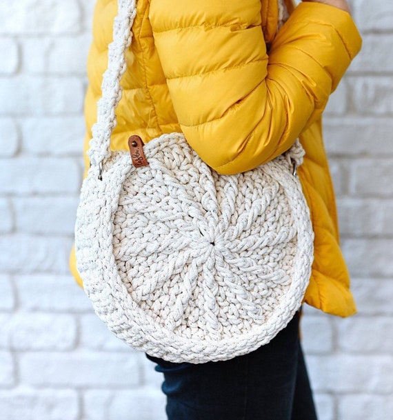 scandinavian style crochet bag