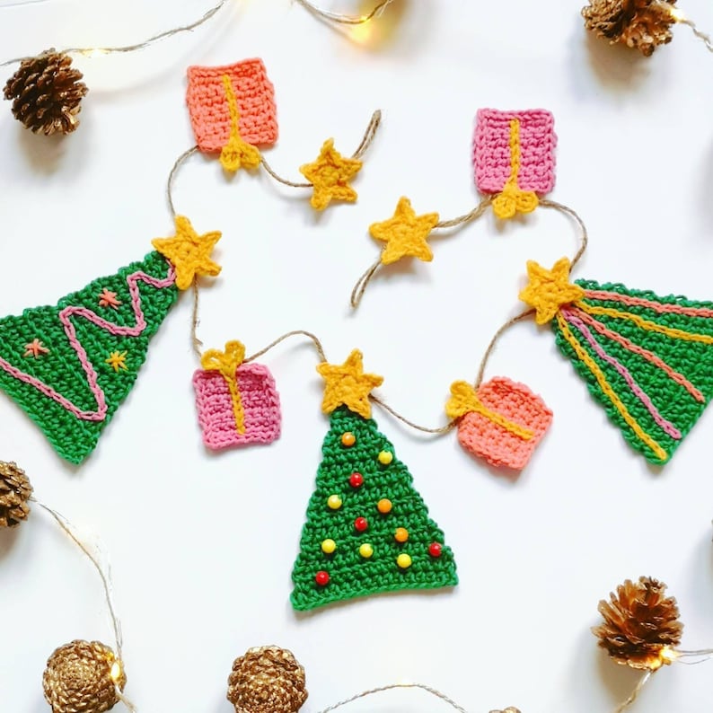 Christmas Tree and Presents Garland Crochet Pattern PDF digital download written in English with UK crochet terms image 3