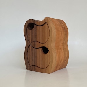 Wooden Jewelry Box - &quot;Cutie&quot; made of Solid Wood for your Precious Jewelry. Bandsaw Box as a Cute Gift to your beloved ones.
