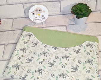 Laptop Sleeve, Fleece Lined with Front Pouch, Laptop Pouch Green Baby Deer