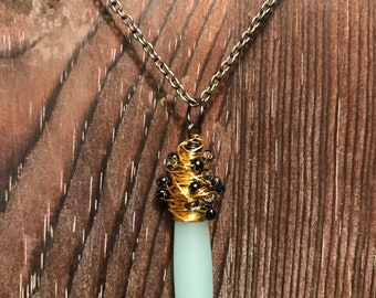 Collana a sospensione in vetro marino