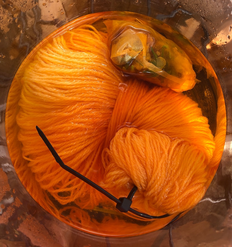 3 Easy Steps to Natural Dyeing E Guide image 3