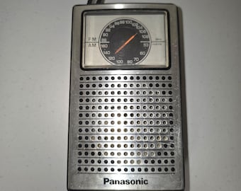Panasonic RF-505 Vintage Portable AM FM Transistor Radio Silver Black Handheld