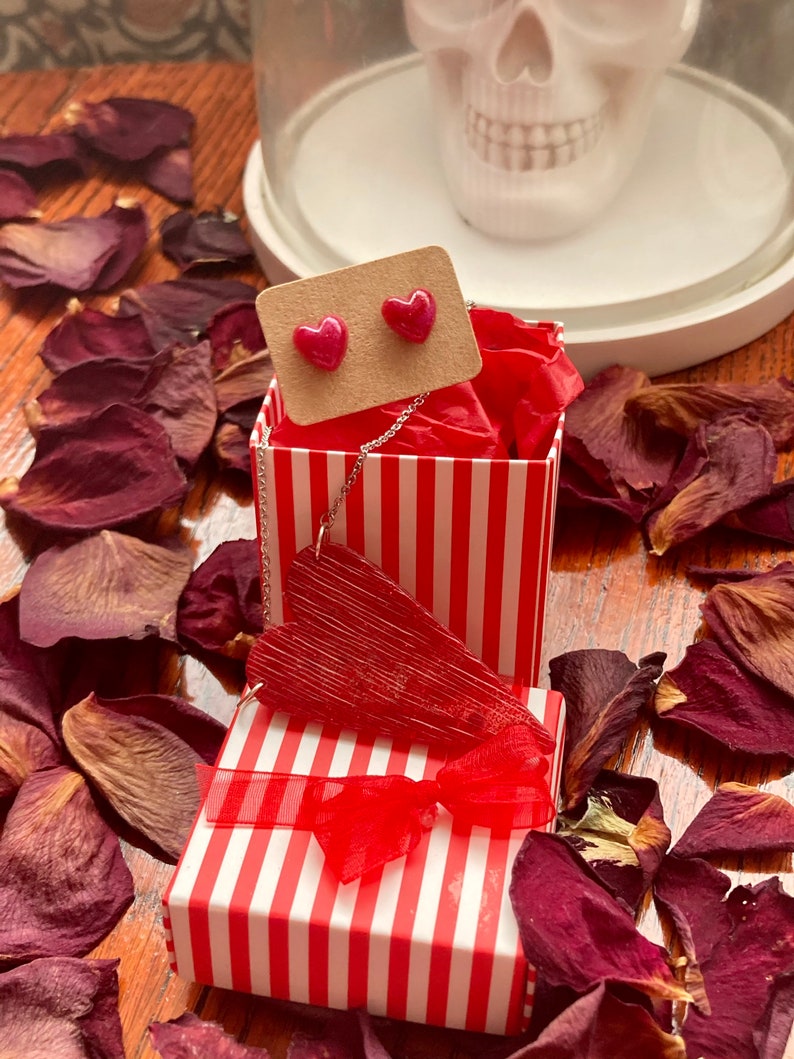 Red Valentines heart earrings and necklace set