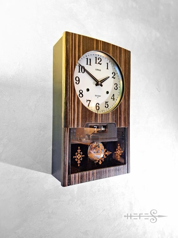 Lorus Seiko 30 Day & Date Wood Veneer Mechanical Gong Japanese
