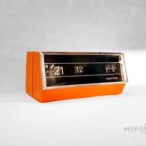 Kundo 2000S Flip Desk Alarm Clock Germany 1970s Orange Vintage Mid-Century Modern Space Age