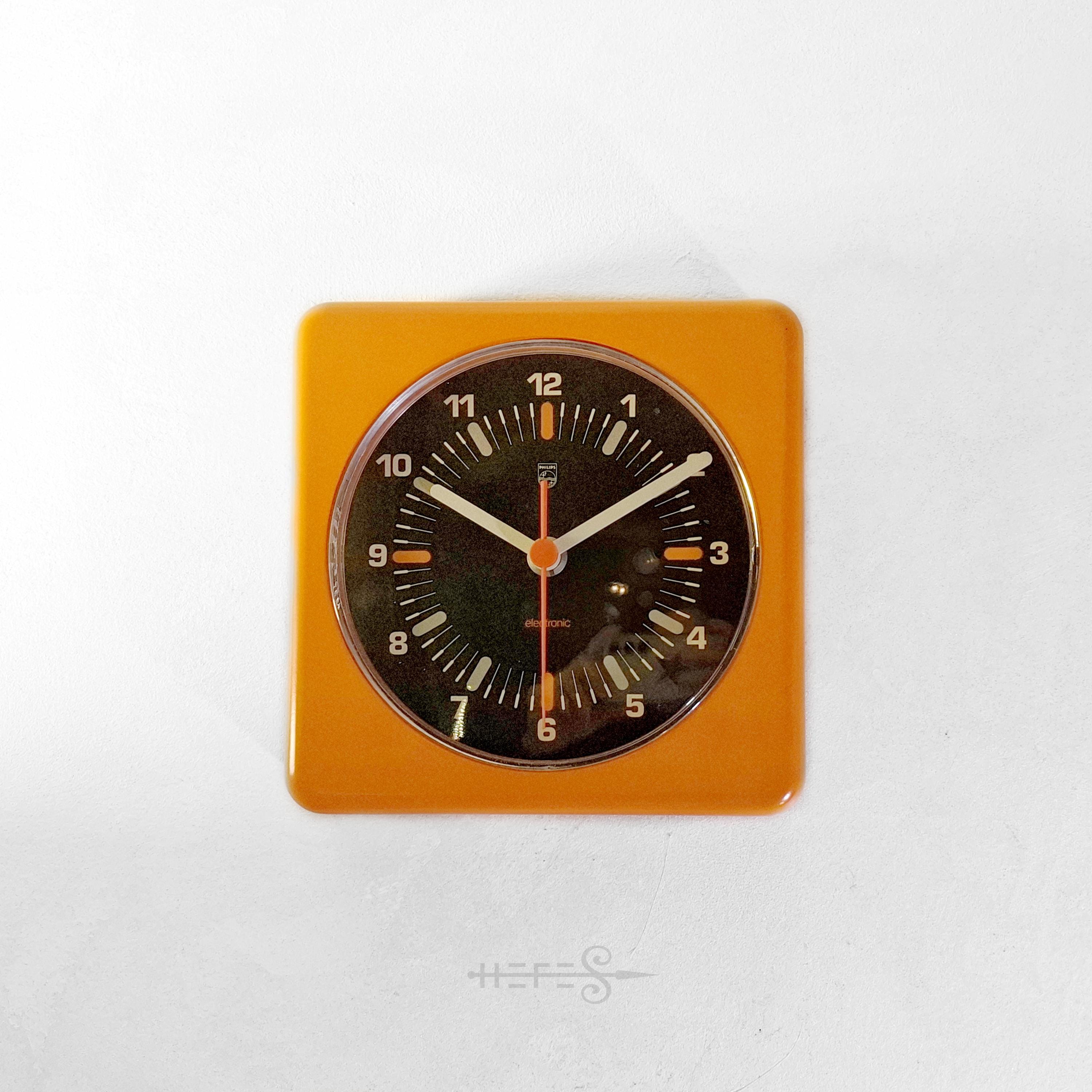 Philips Space Age 1970s Vintage Model Retro Orange Design HR 5470