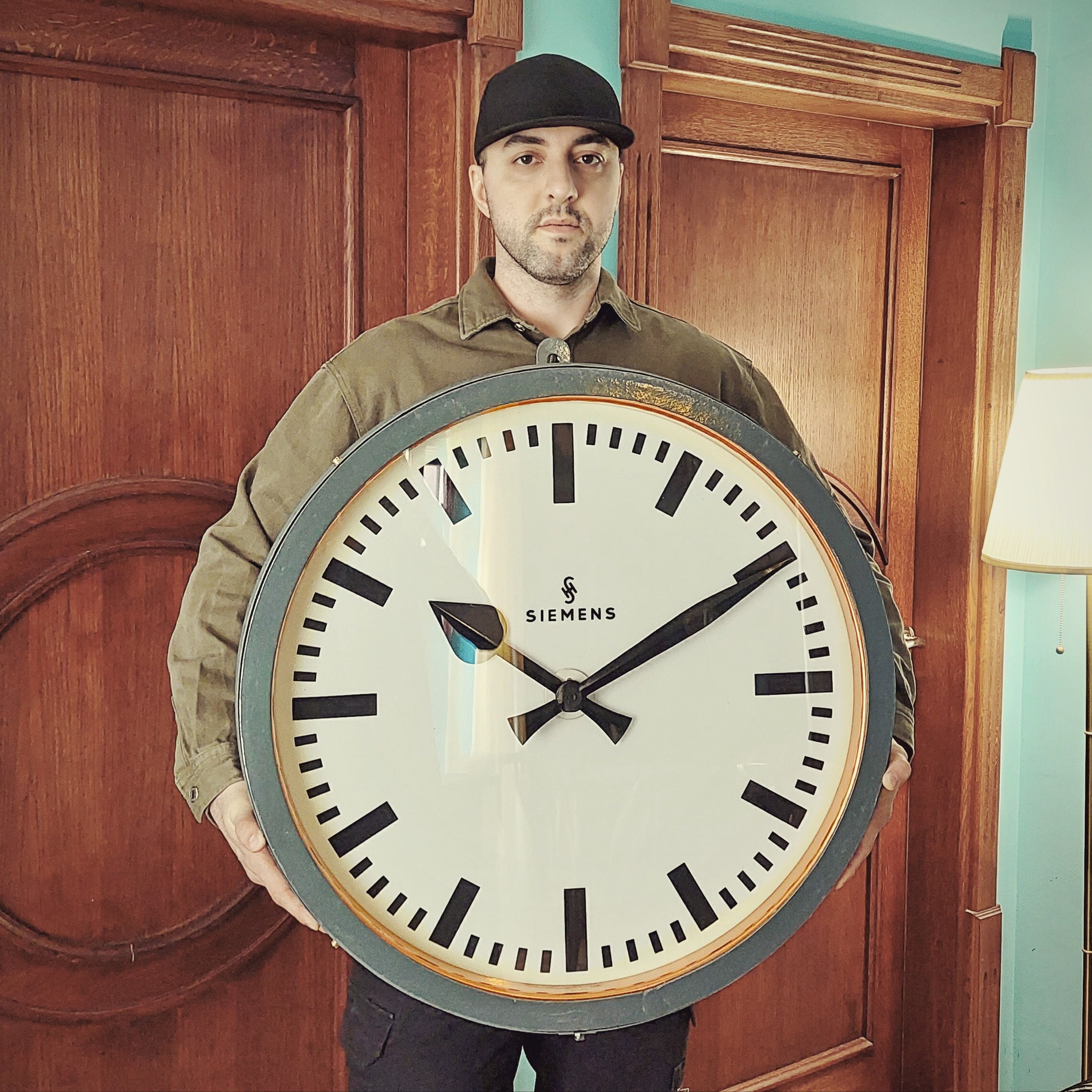 32 Rotating Gears Wall Clock. Industrial Wall Clock. Large Steampunk Wall  Clock With 12 Self Rotating Gears. Big Wall Clock With Gears. 